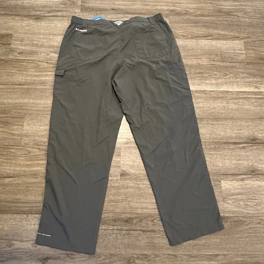 Columbia Mens Blood and Guts III Pant Grey 42x32 FM8281-028 Fishing Hiking NEW